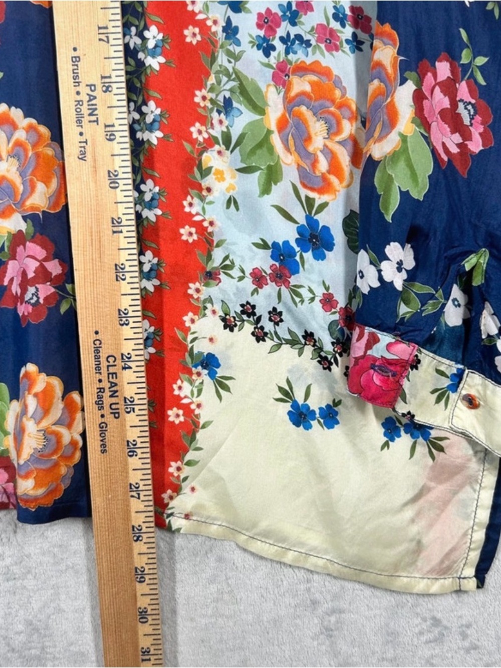 Johnny Was Navy Floral V-Neck Tunic with Cream & Rust Accents - Picture 7 of 9